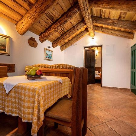 Villa Lindraze Dobrinj エクステリア 写真