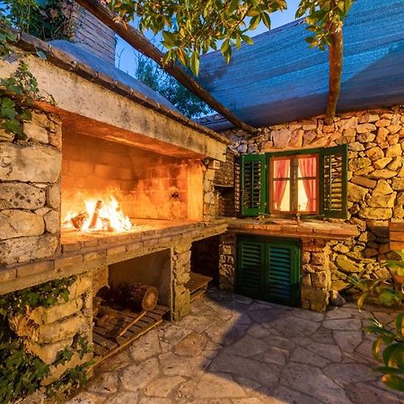 Villa Lindraze Dobrinj エクステリア 写真